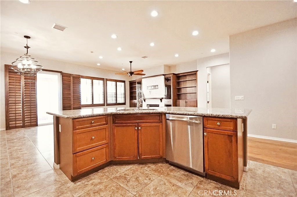 1473 Peters Canyon Property Photo 7