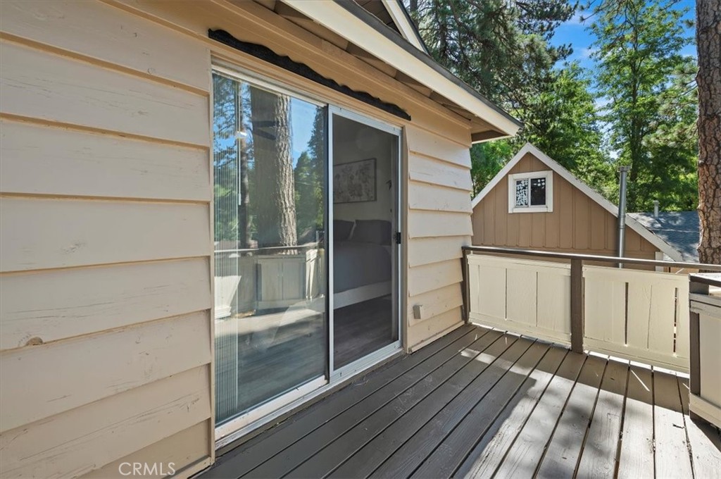 22988 Pine Lane Property Photo 17