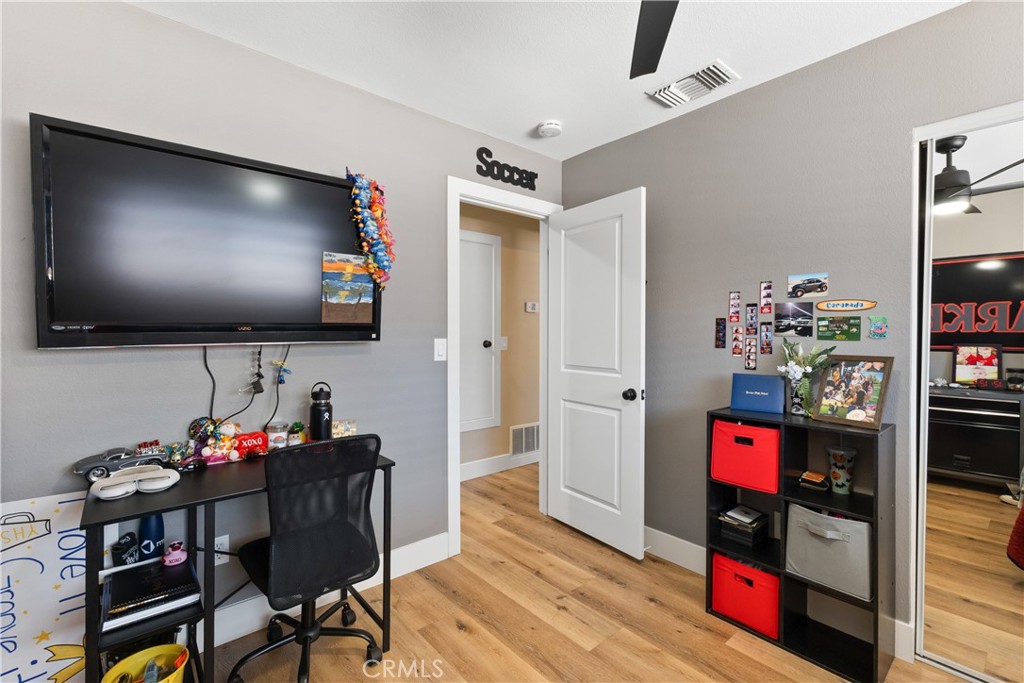33127 Camelot Drive Property Photo 31