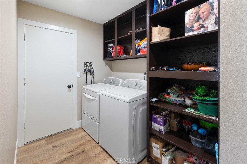 33127 Camelot Drive Property Photo 38