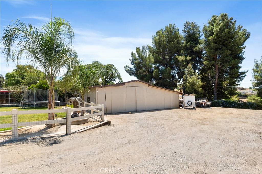 33127 Camelot Drive Property Photo 48