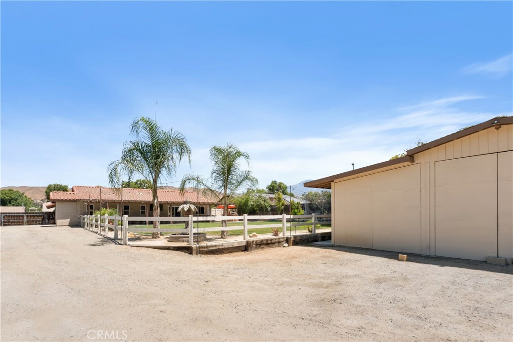 33127 Camelot Drive Property Photo 49
