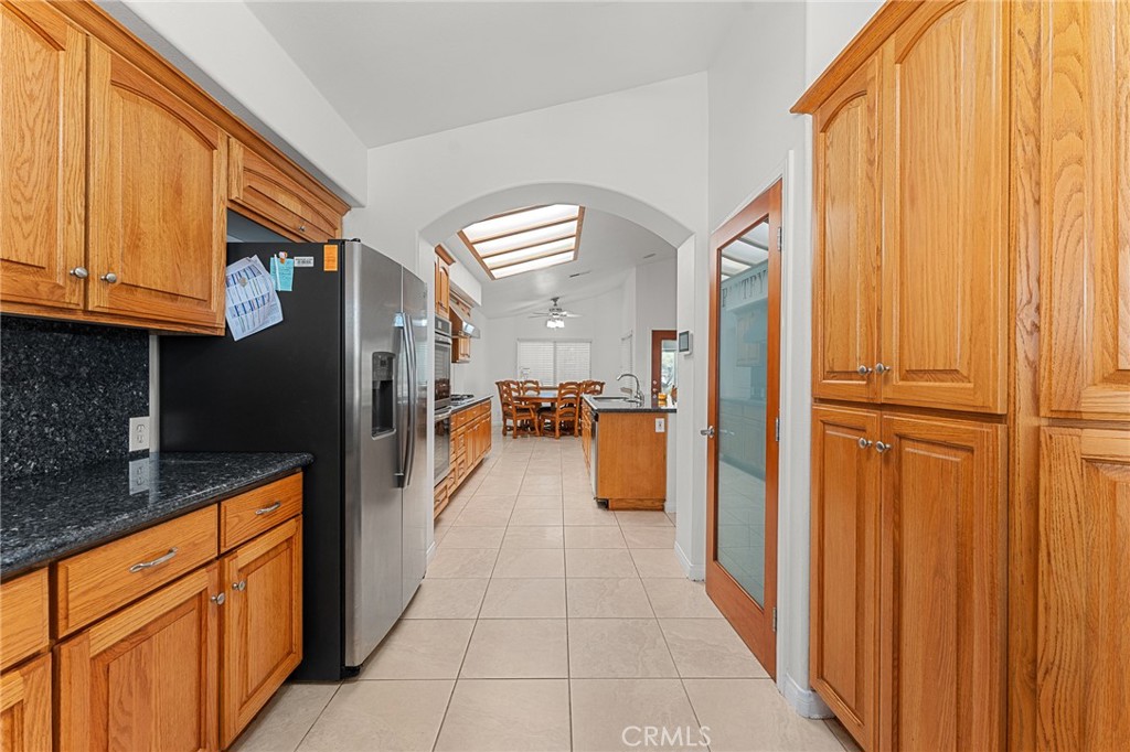 15230 Olive Street Property Photo 11