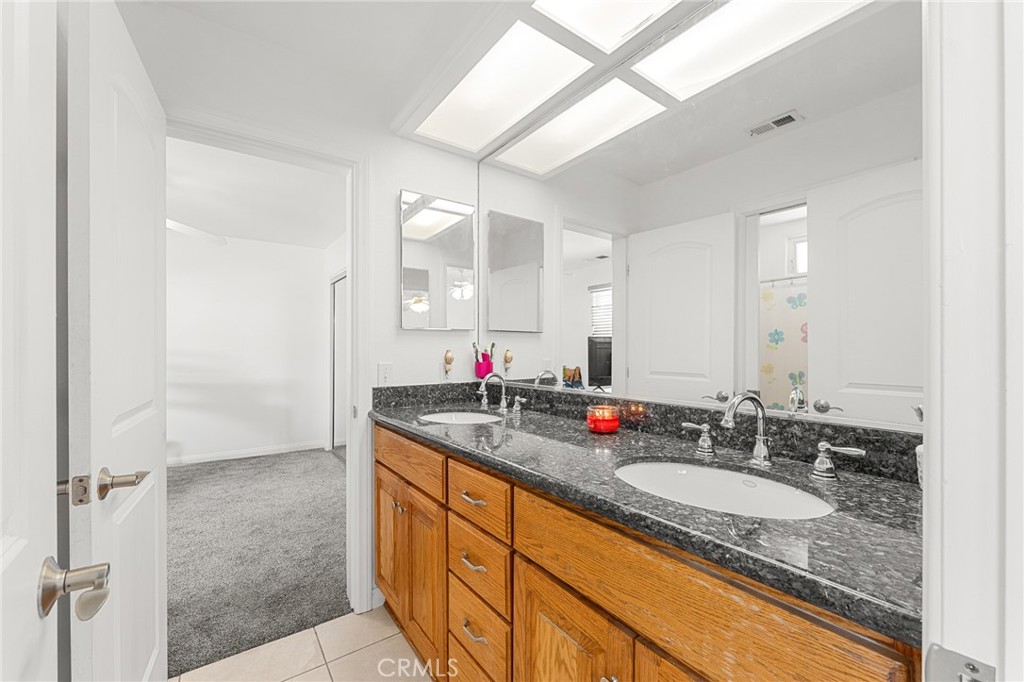 15230 Olive Street Property Photo 29