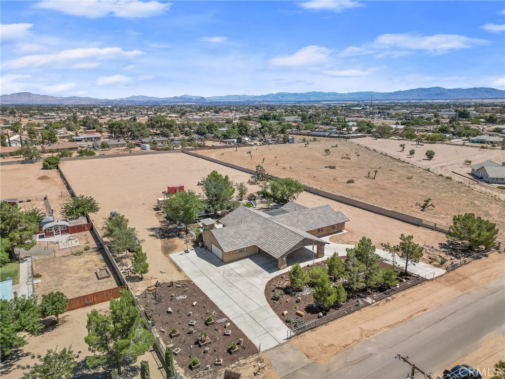 15230 Olive Street Property Photo 52