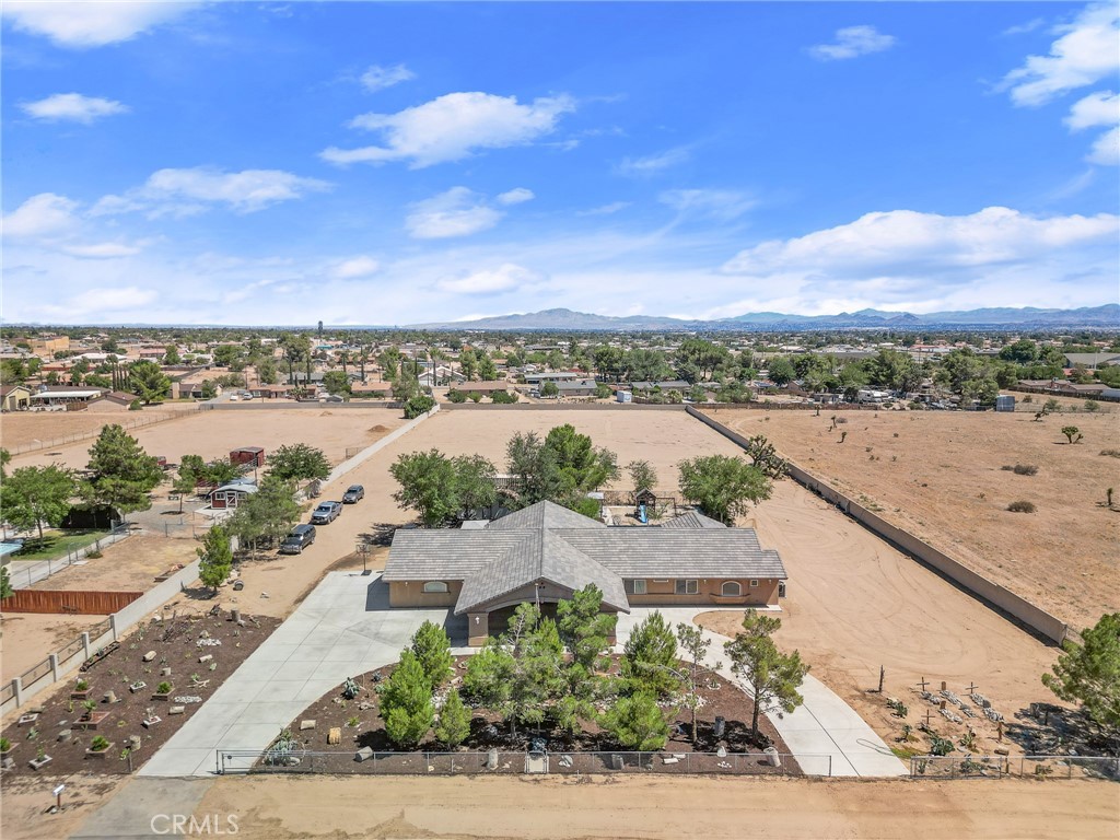 15230 Olive Street Property Photo 55