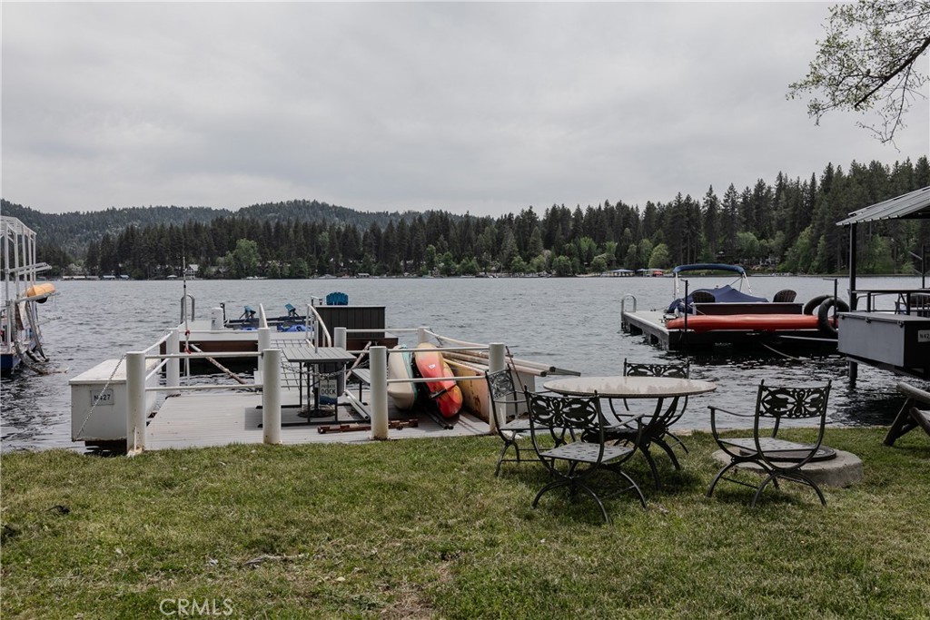 427 427a Property Photo 4