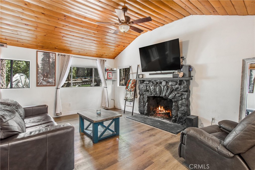 9269 Wood Road Property Photo 6
