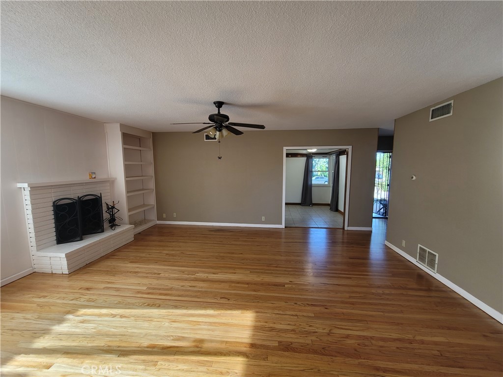 34726 Pecan Avenue Property Photo 5