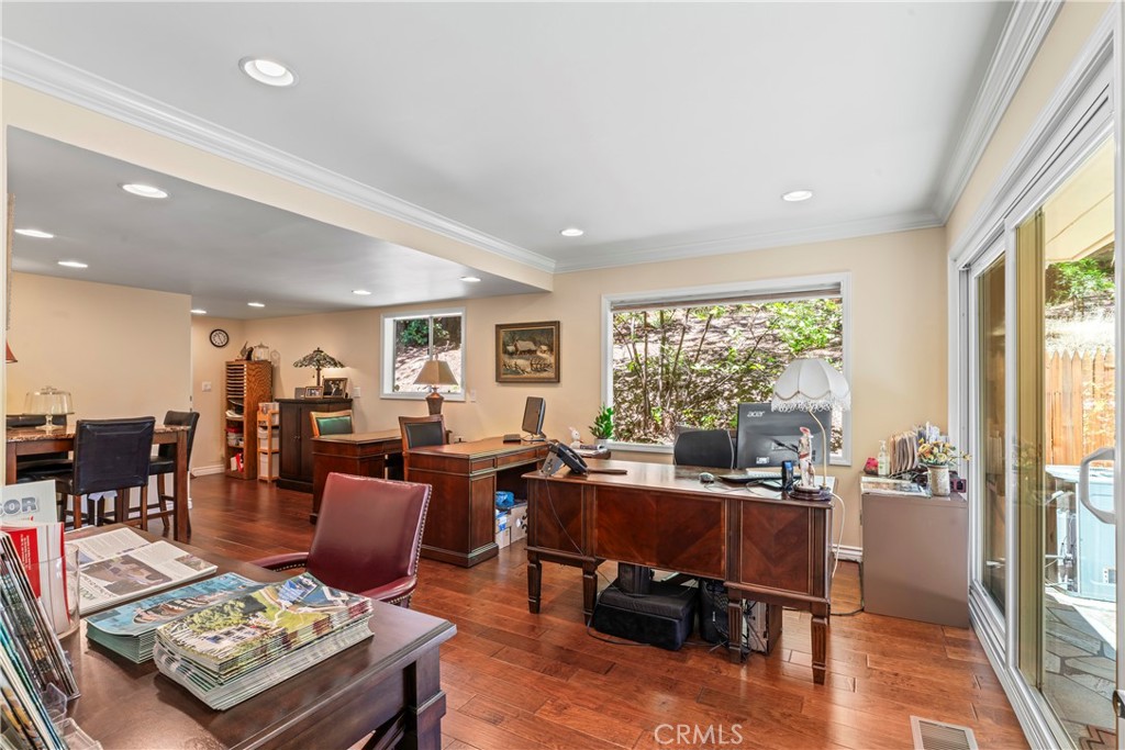 27180 State Highway 189 Property Photo 12