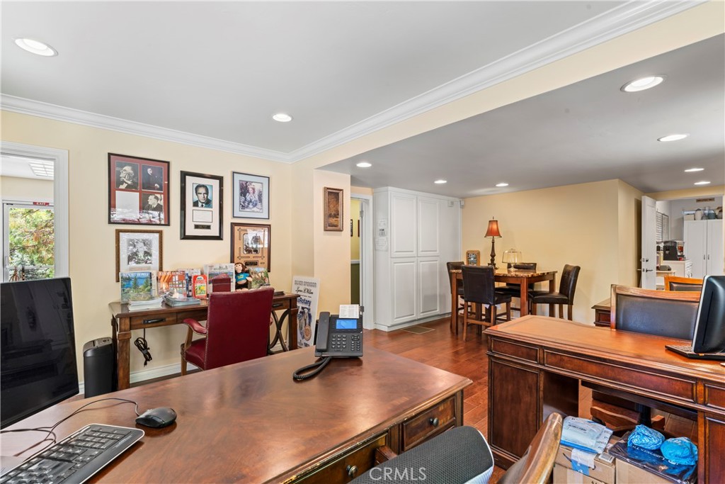 27180 State Highway 189 Property Photo 17