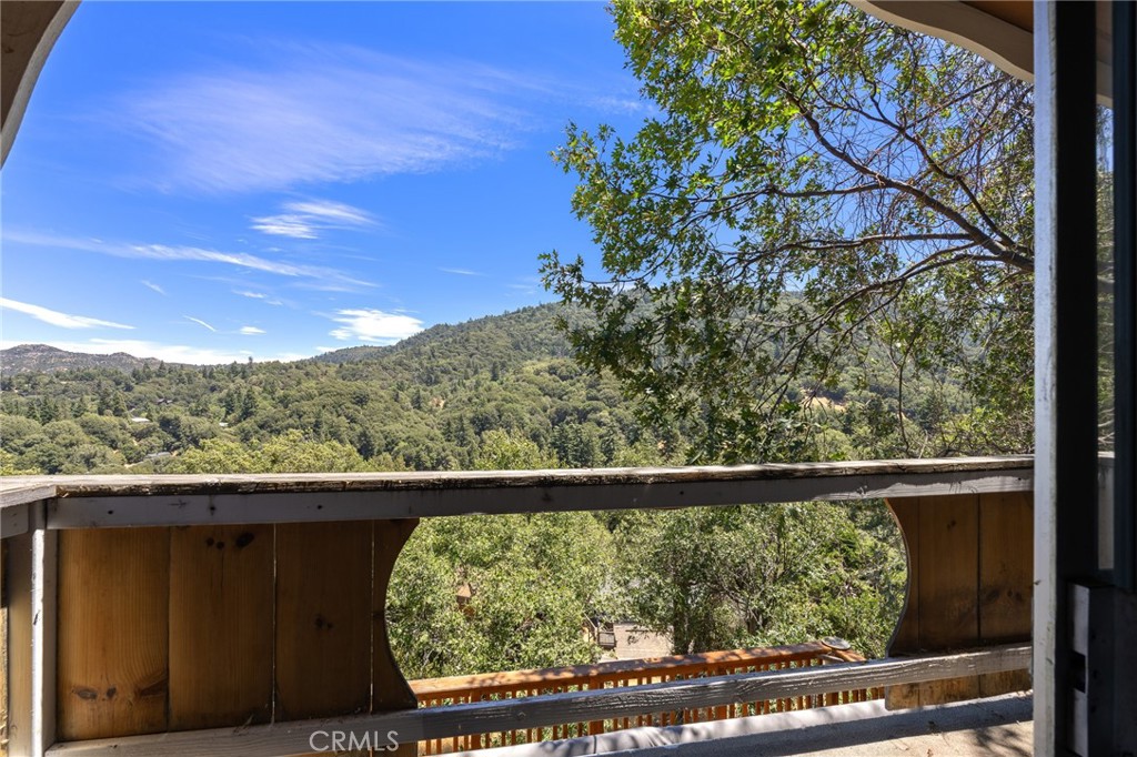 261 Davos Court Property Photo 24