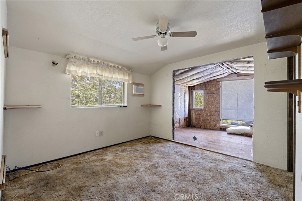 261 Davos Court Property Photo 29