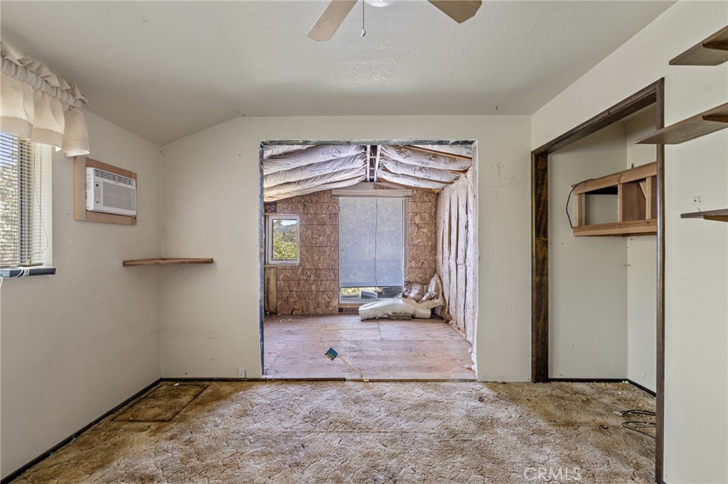 261 Davos Court Property Photo 30