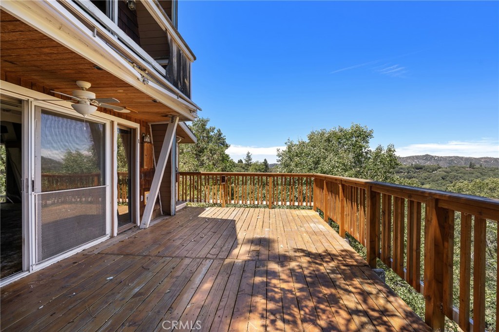 261 Davos Court Property Photo 40