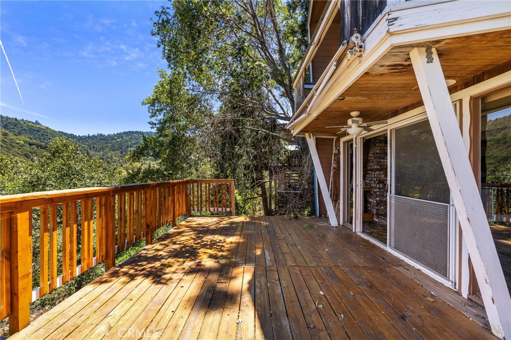 261 Davos Court Property Photo 42