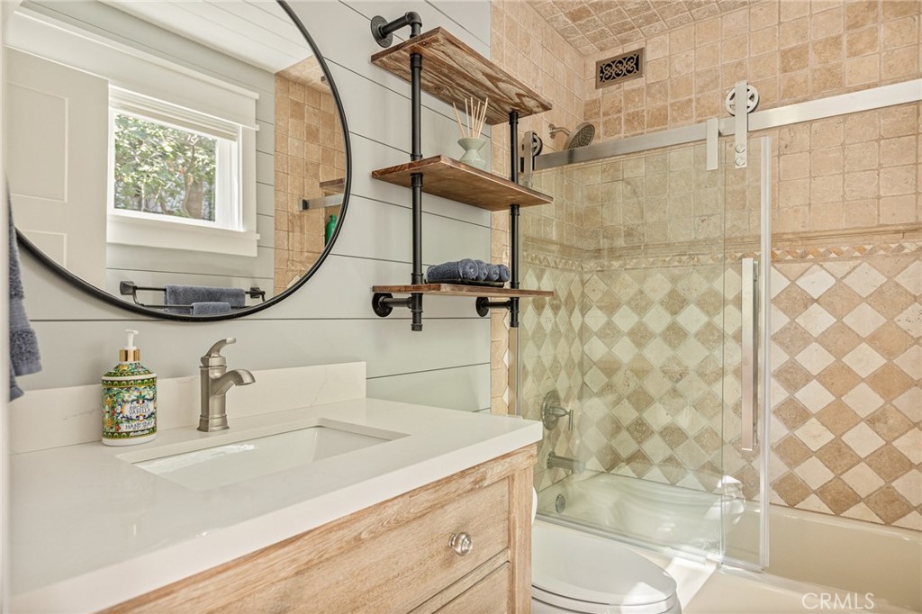 27589 W Shore Road Property Photo 37