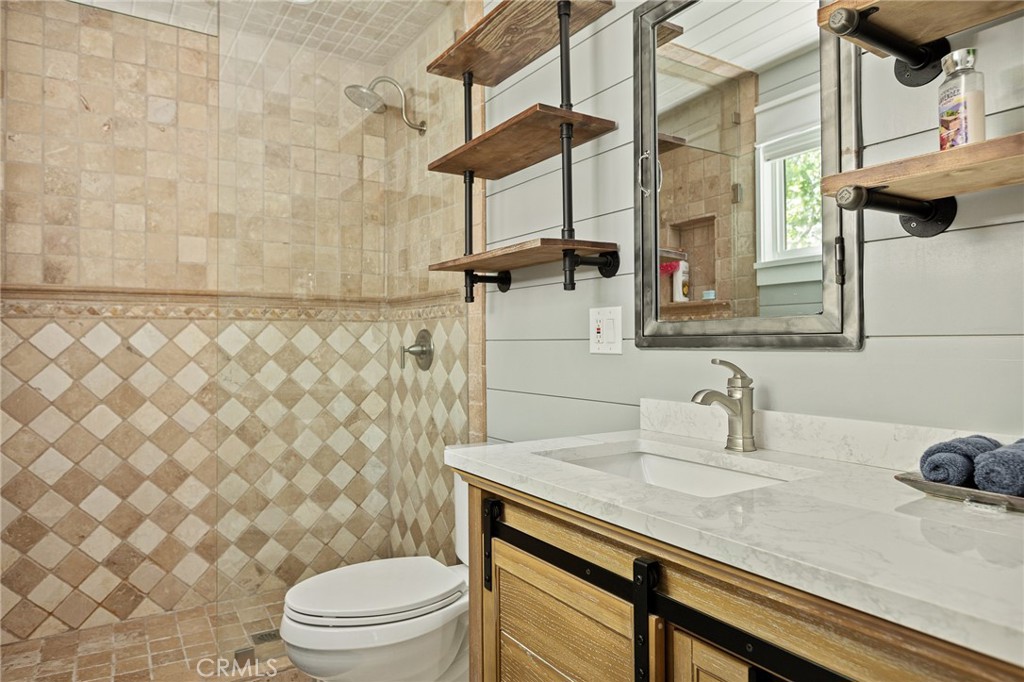 27589 W Shore Road Property Photo 47