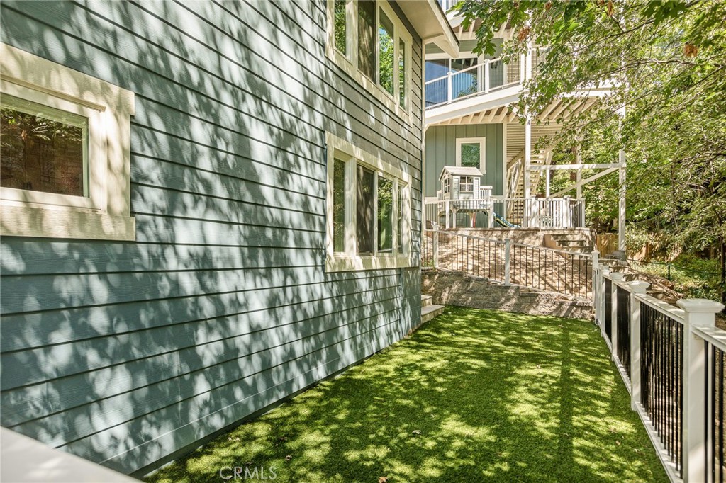 27589 W Shore Road Property Photo 52