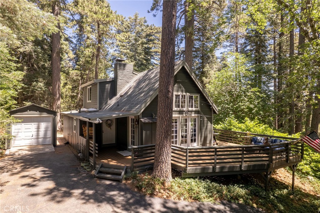 816 Fern Road Property Image