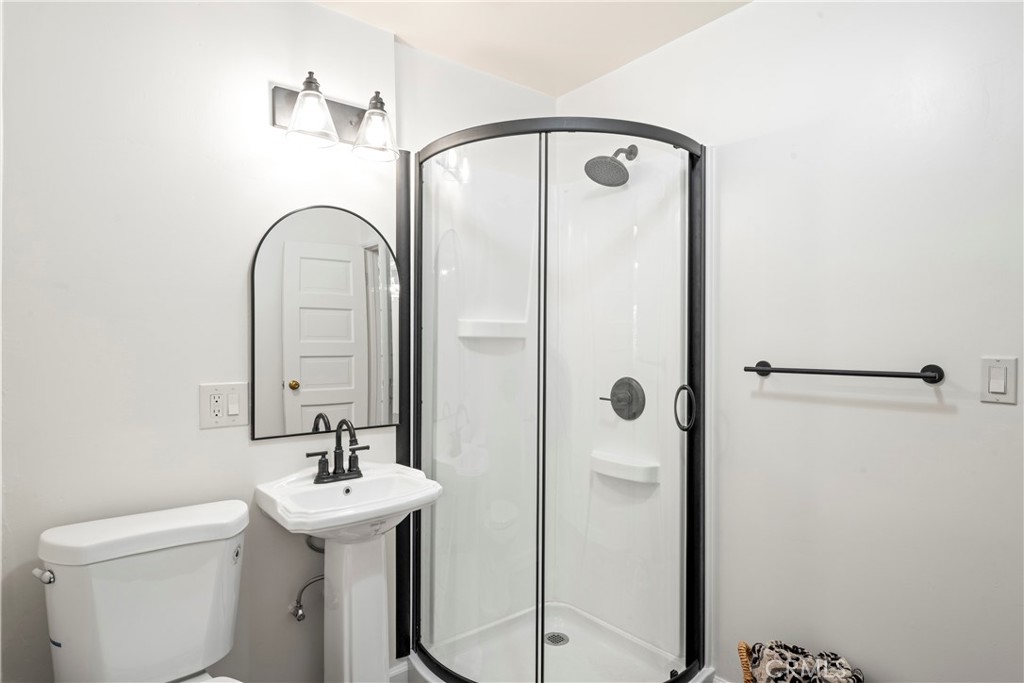 193 Heliotrope Drive Property Photo 12