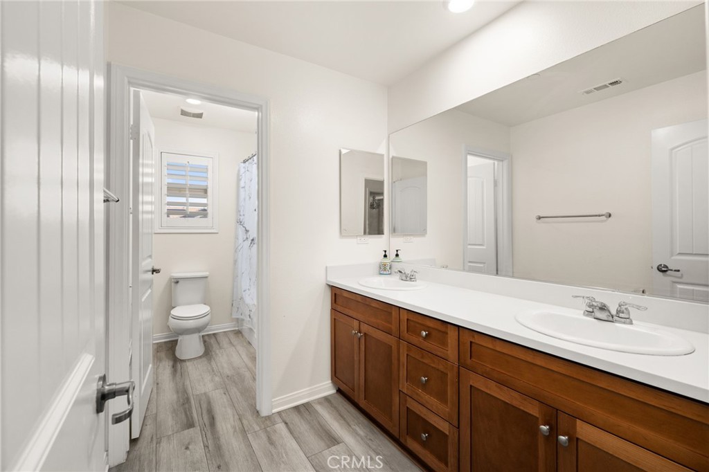 5410 Salt Bush Way Property Photo 31