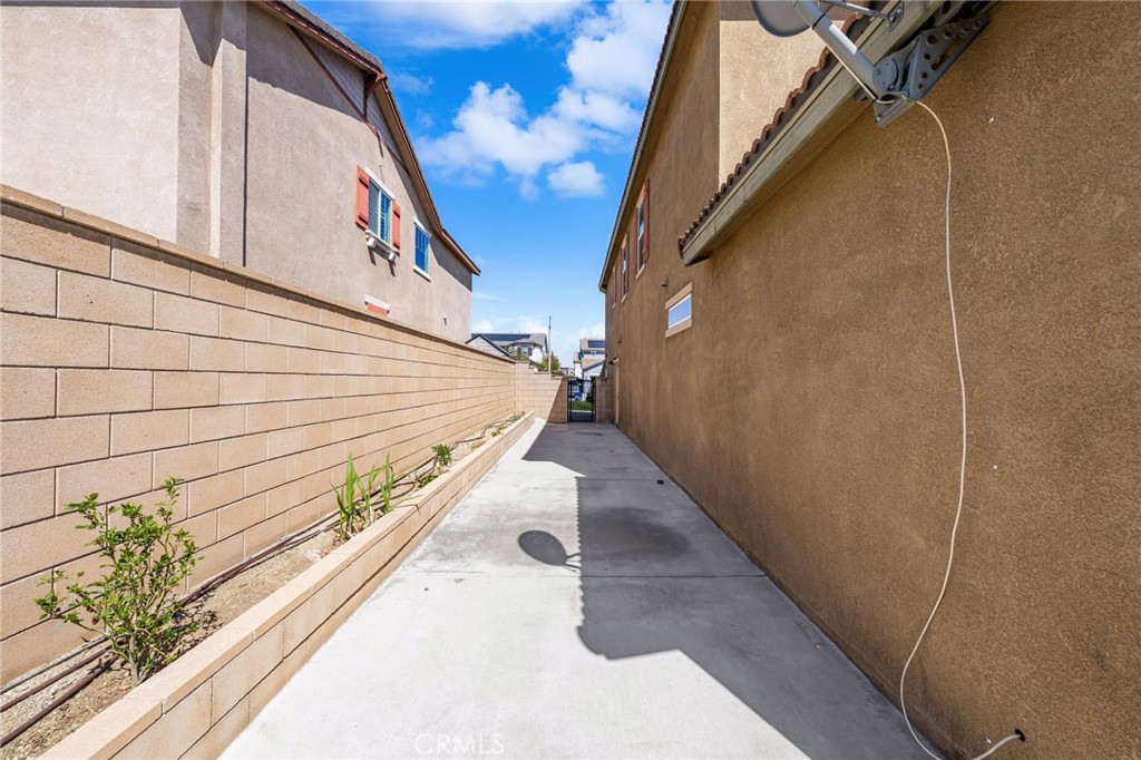 5410 Salt Bush Way Property Photo 45