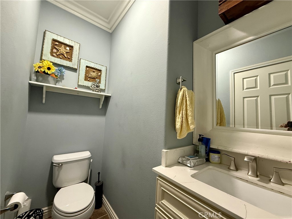 3863 American Elm Road Property Photo 24