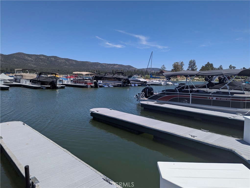 400 Pine Knot Avenue Property Photo