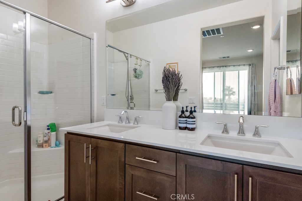 7431 Starfire Place Property Photo 10