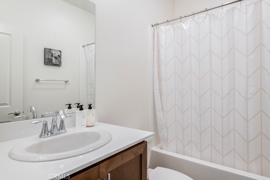 7431 Starfire Place Property Photo 11