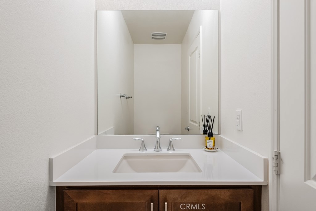 7431 Starfire Place Property Photo 12