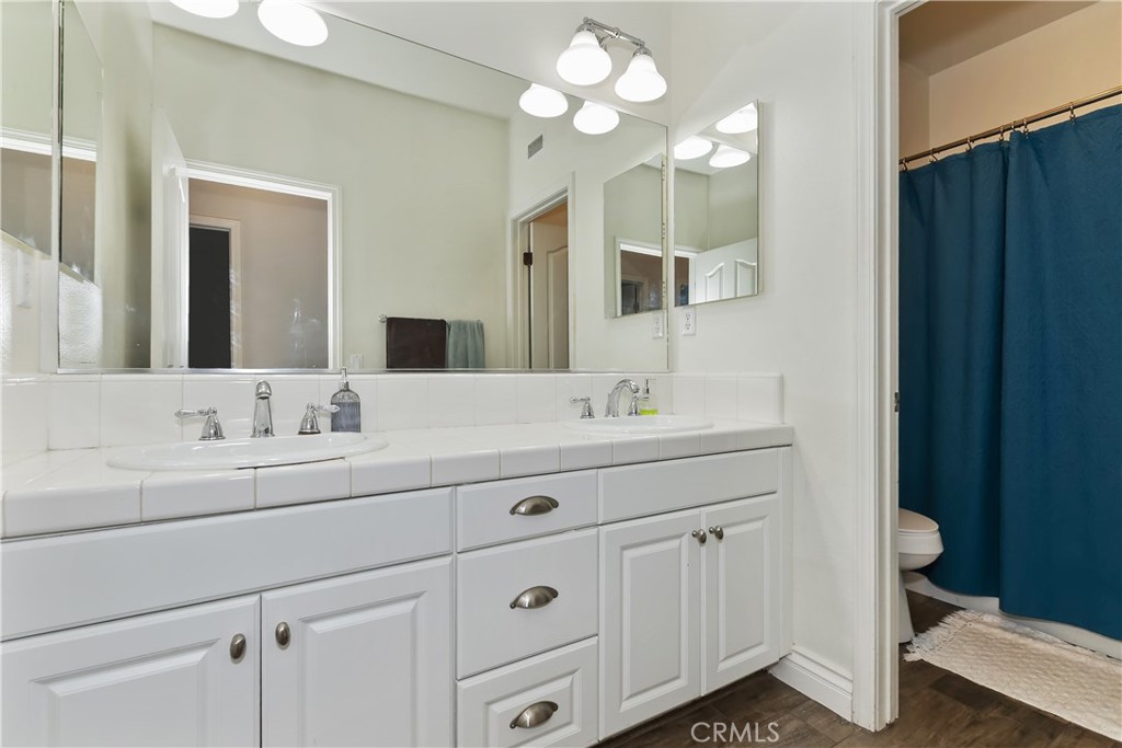 6492 Emmerton Lane Property Photo 45