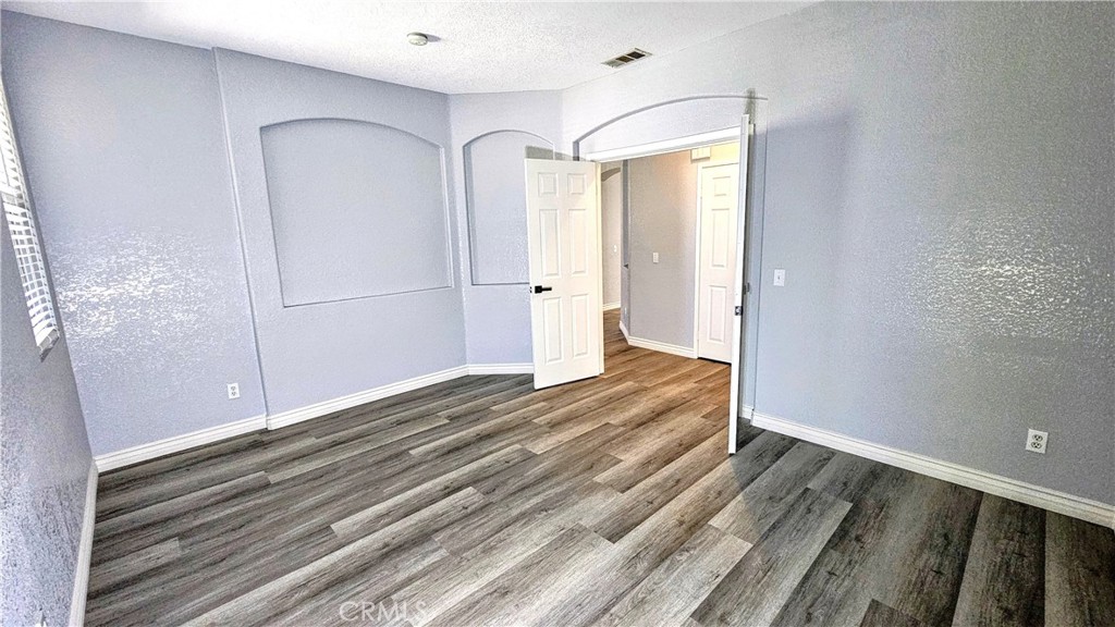 17371 Redmaple Street Property Photo 9