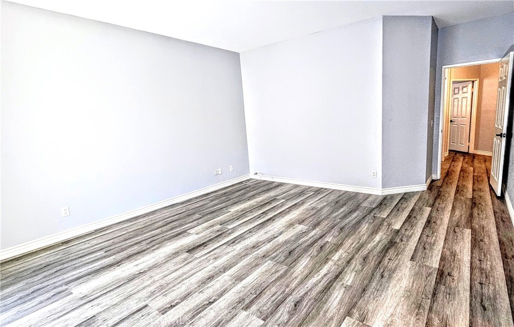 17371 Redmaple Street Property Photo 14