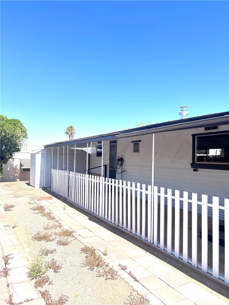 10701 G 12 Property Photo 5