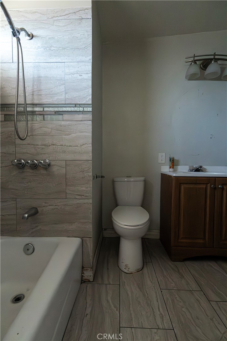 643 W Ramona Drive Property Photo 15