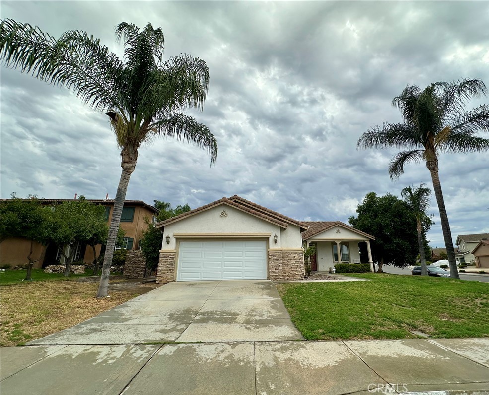 28505 Mission Drive Property Photo 1