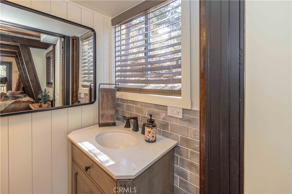 1107 Cedar Mountain Road Property Photo 18
