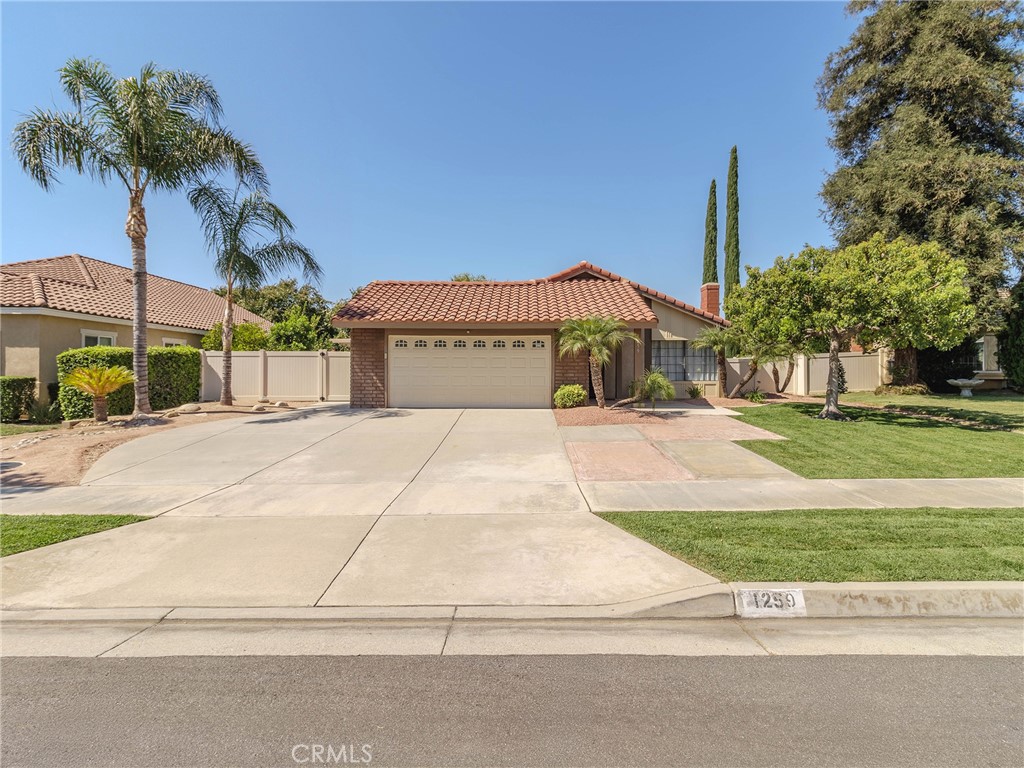 1259 E Pennsylvania Avenue Property Photo 1