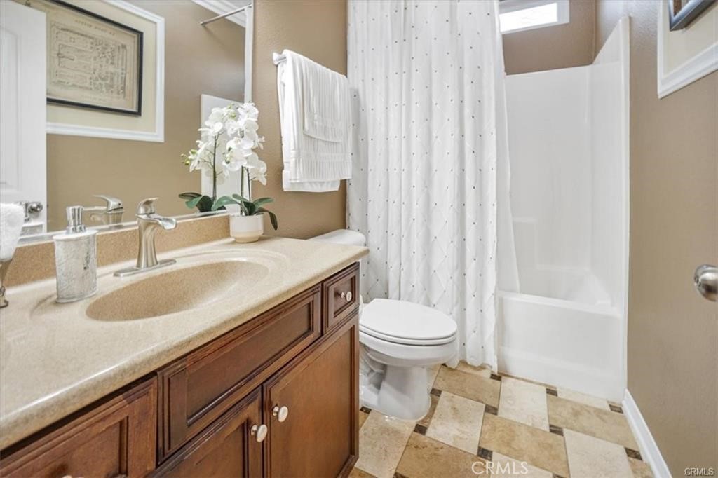 5003 Thornberry Way Property Photo 19