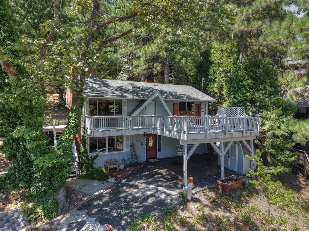 2450 Spring Oak Drive Property Photo 1