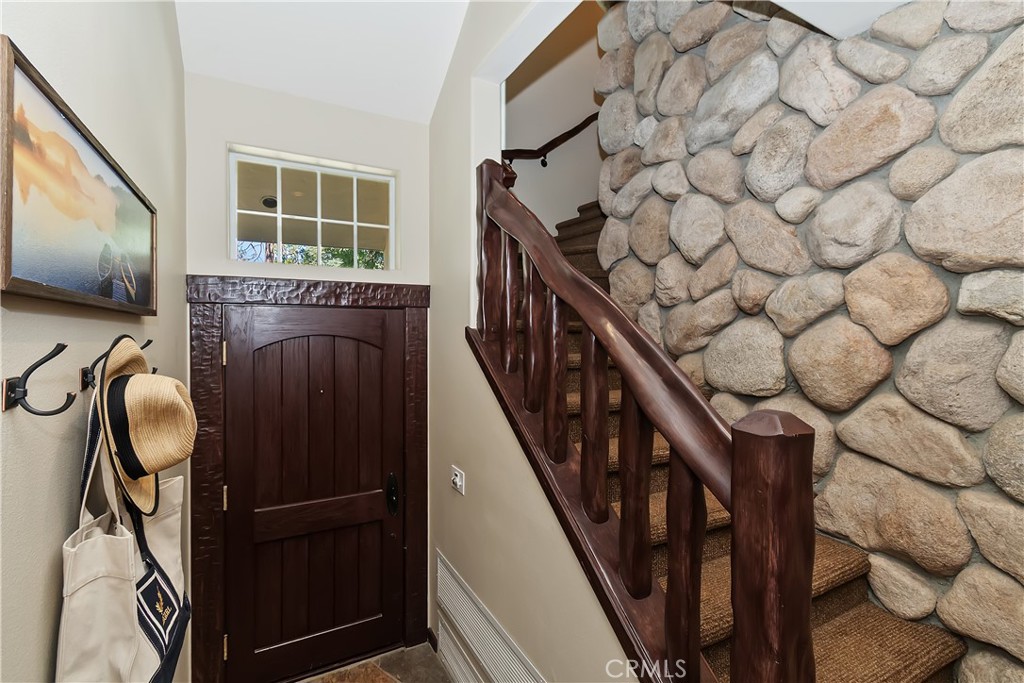 244 Corona Circle Property Photo 7