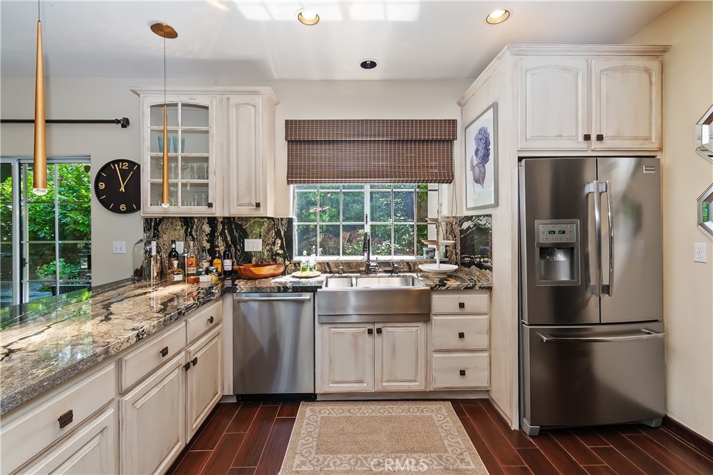 244 Corona Circle Property Photo 12