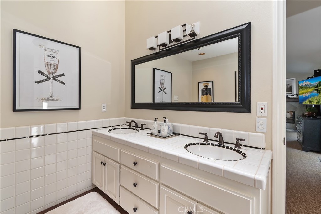 244 Corona Circle Property Photo 25