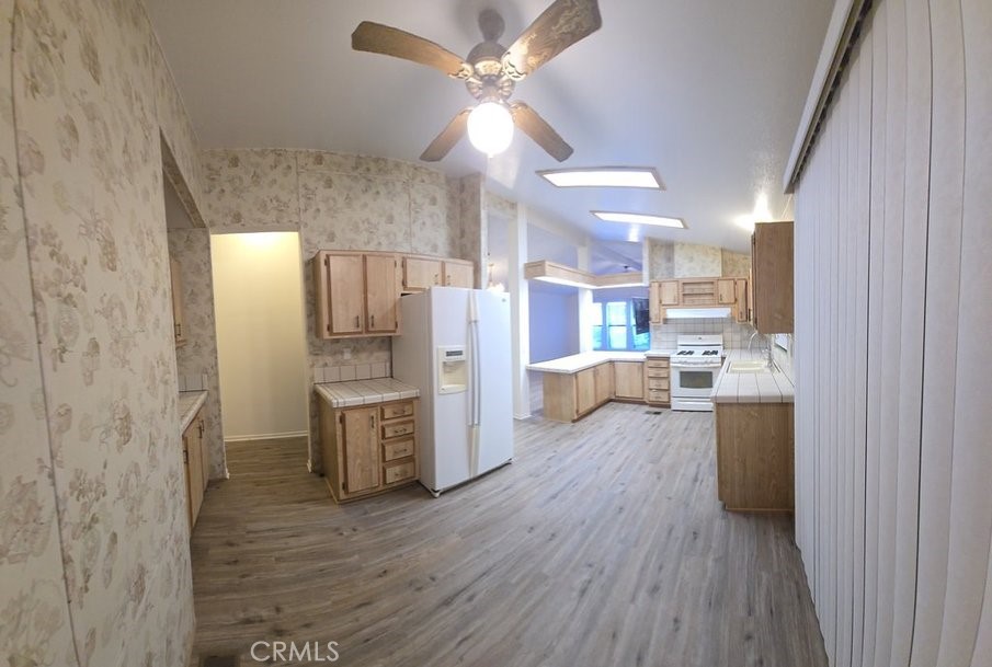 12618 3rd Street 63 Property Photo 25