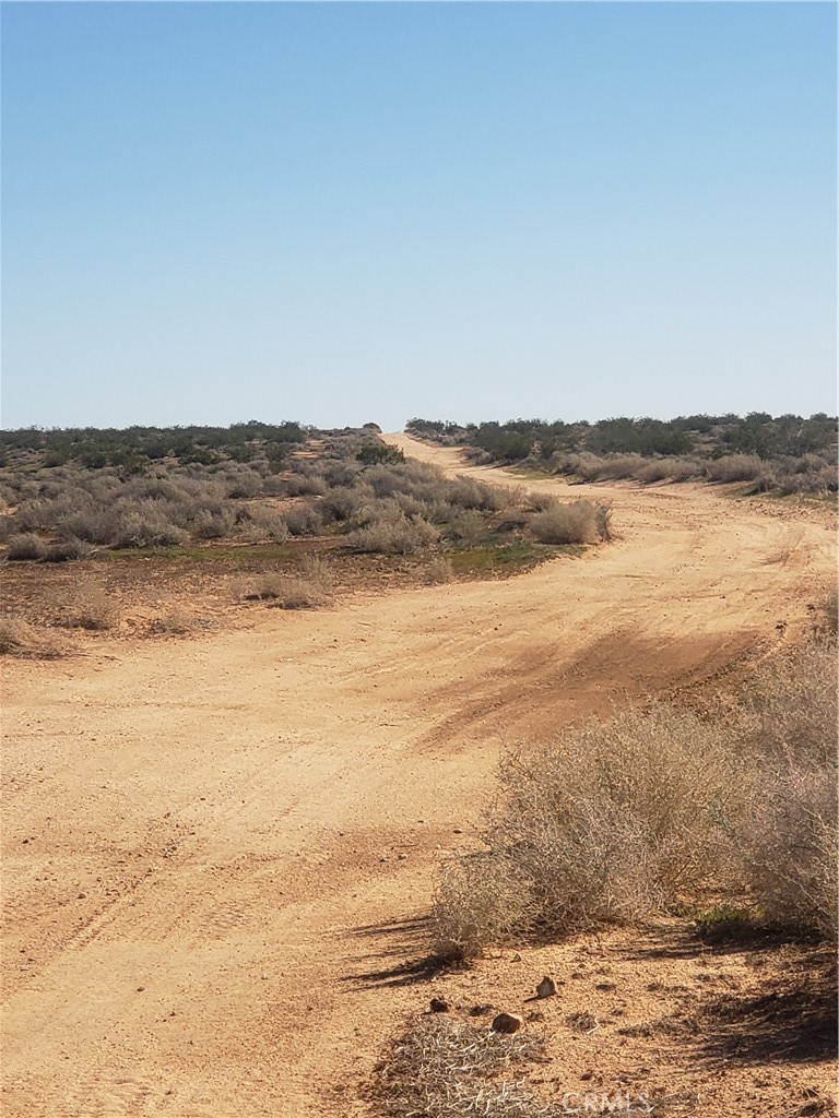 9 Pipeline Road Property Photo 11