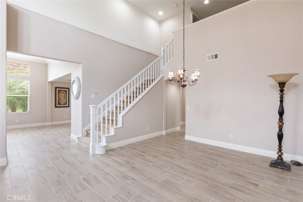 31945 Flowerhill Drive Property Photo 10