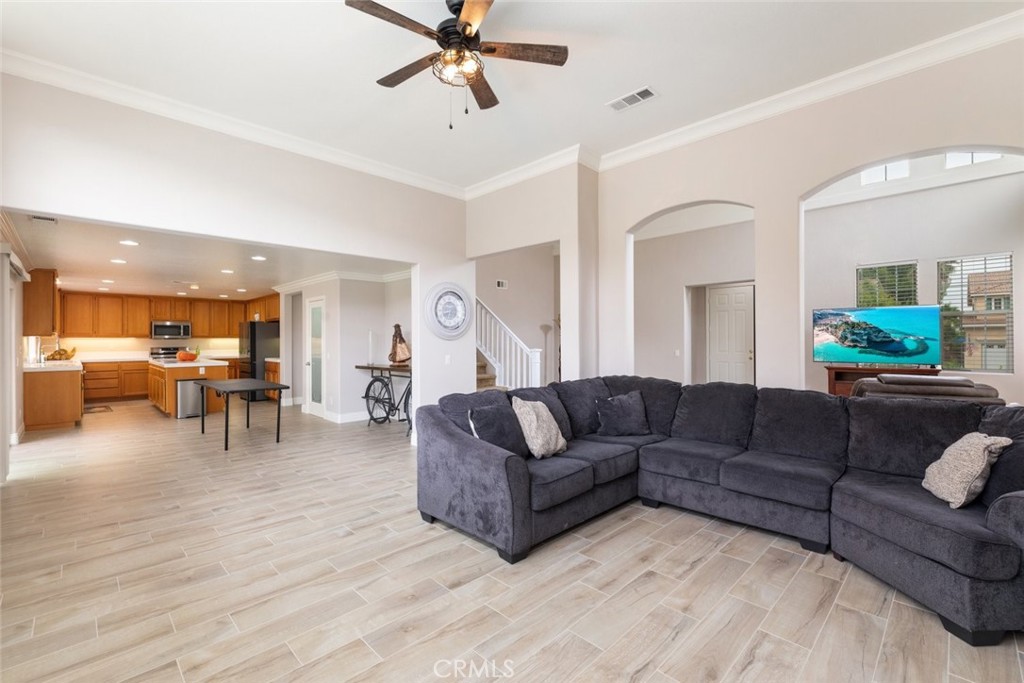 31945 Flowerhill Drive Property Photo 13