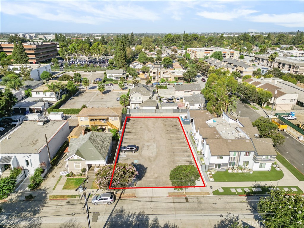 846 N Van Ness Avenue Property Photo 5
